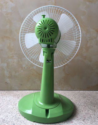 Quạt bàn năng lượng mặt trời 5 cánh 12 inch để làm mát khu dân cư